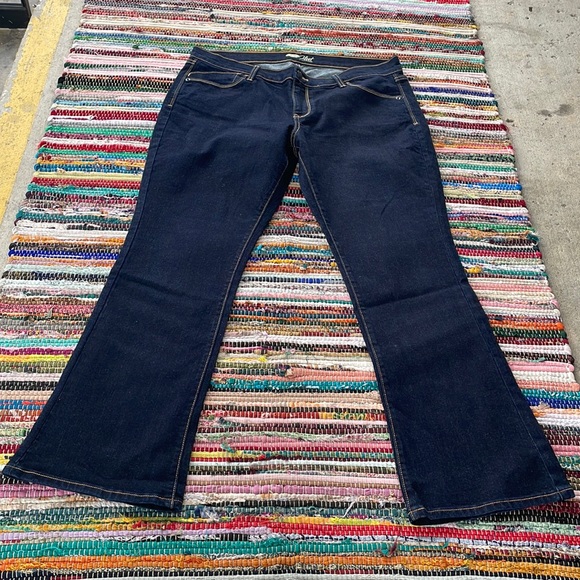Old Navy Rockstar The Flirt Flare Jeans-#1854+ - Picture 7 of 12